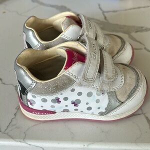 Geox Minnie Mouse sneakers EU 21/US 5.5